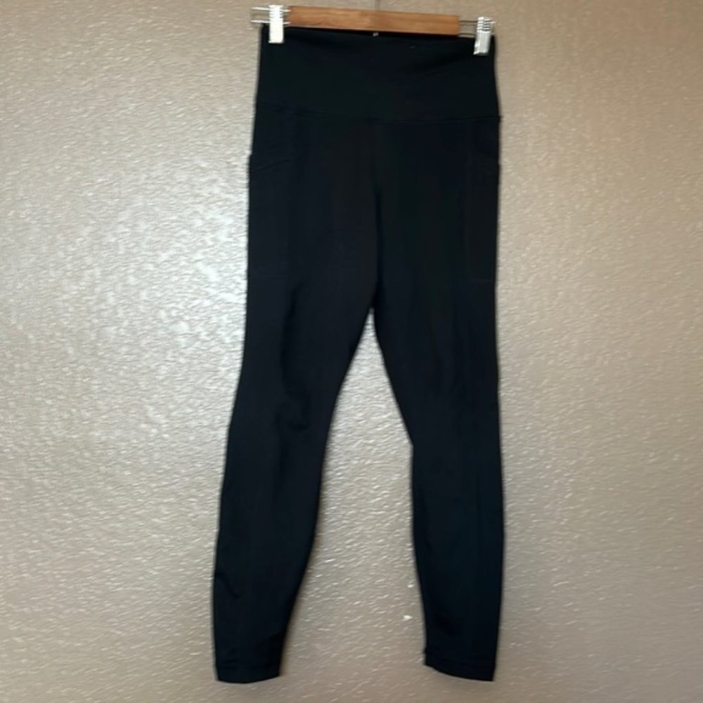 Ribbed, black leggings, size medium